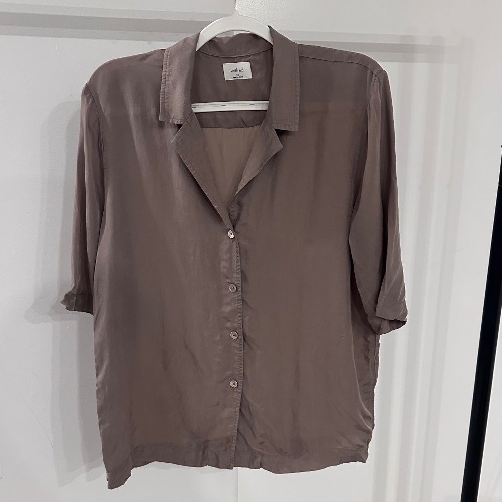 Aritzia Wilfred Short Sleeve Blouse